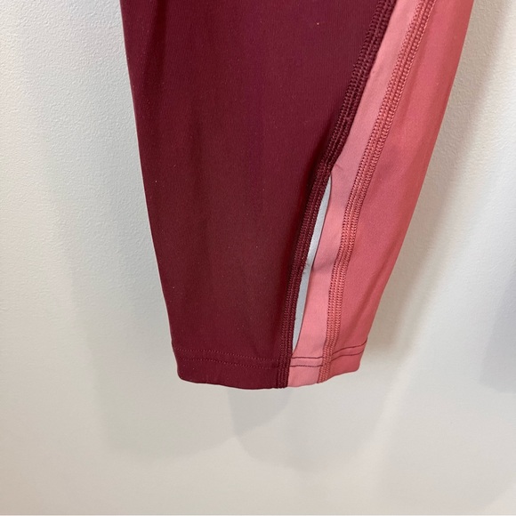 Lululemon Wild Twist 7/8 Tight *25"
Redwood / Auburn / Quicksand size 10 - Picture 6 of 13